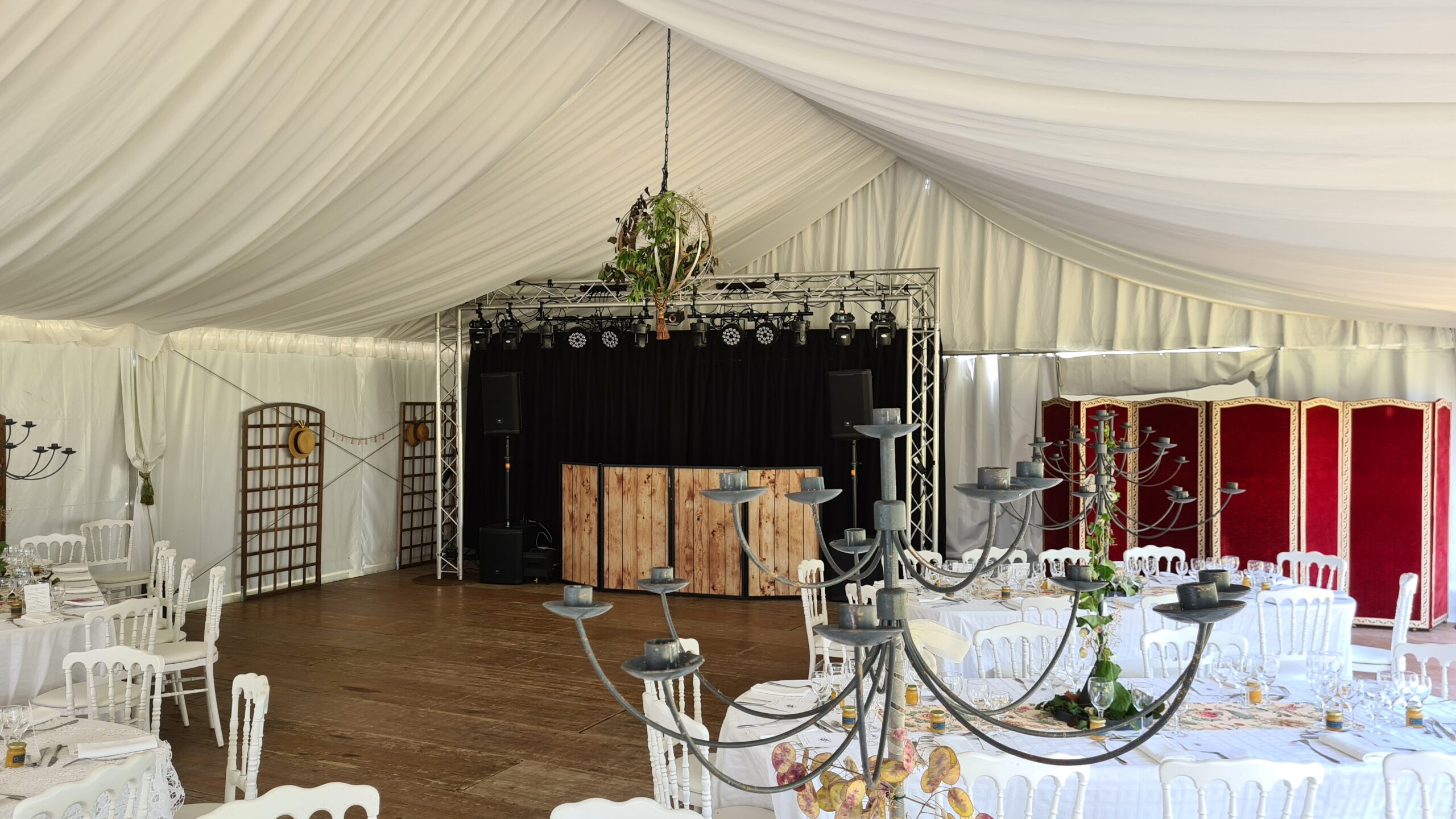 mariage de Jehanne et Charles-Édouard le 20 juillet 2024 au Manoir de Sourches à Précigné